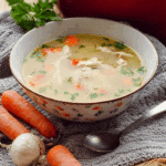 Klassische Hühnersuppe