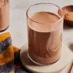 Schoko-Erdnussbutter-Proteinshake - High Protein Powerdrink