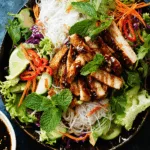 Teriyaki-Tofu & Reisnudel-Salat