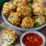 Knusprige Zucchini-Feta-Bällchen