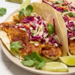 15-Minuten-Fisch-Tacos aus dem Airfryer mit Koriander-Limetten-Krautsalat