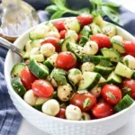 Gurken-Caprese-Salat mit Balsamico-Glasur