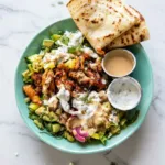 Griechische Hähnchen-Tzatziki-Reis-Bowls